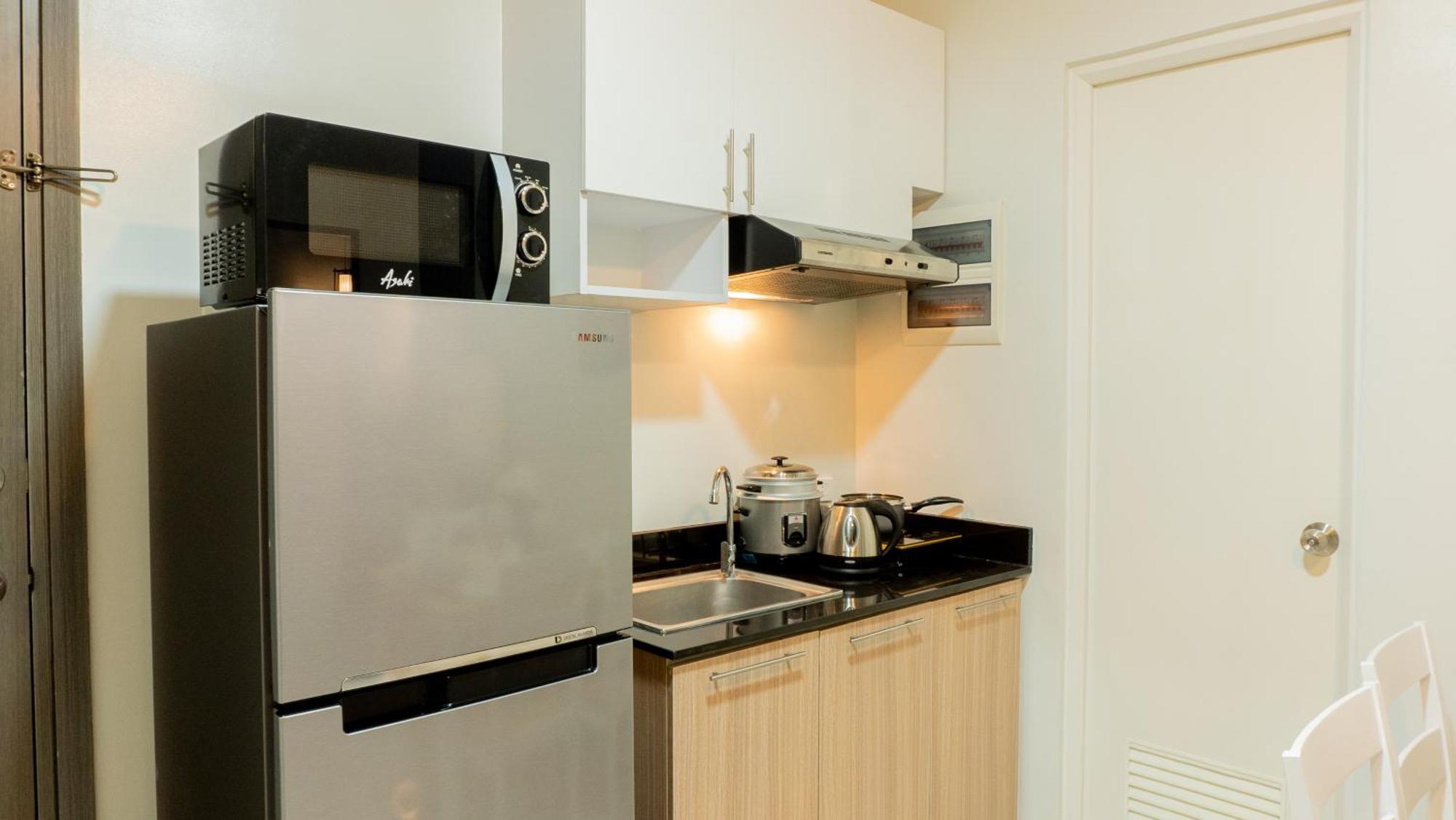 Palawan Modern Living In A Thoughtfully Designed Staycation Near Airport - B1 5Kunzite Puerto Princesa Exterior foto